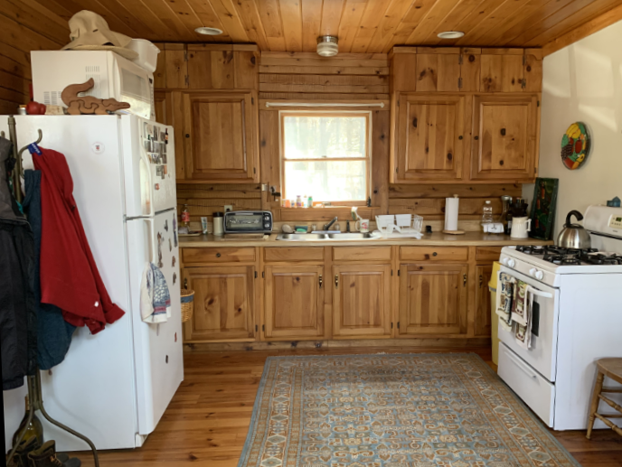 Enjoy this home's country kitchen for home cookin'.'