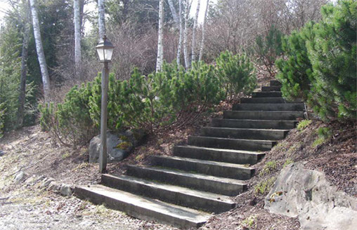 And just steps to the lake.